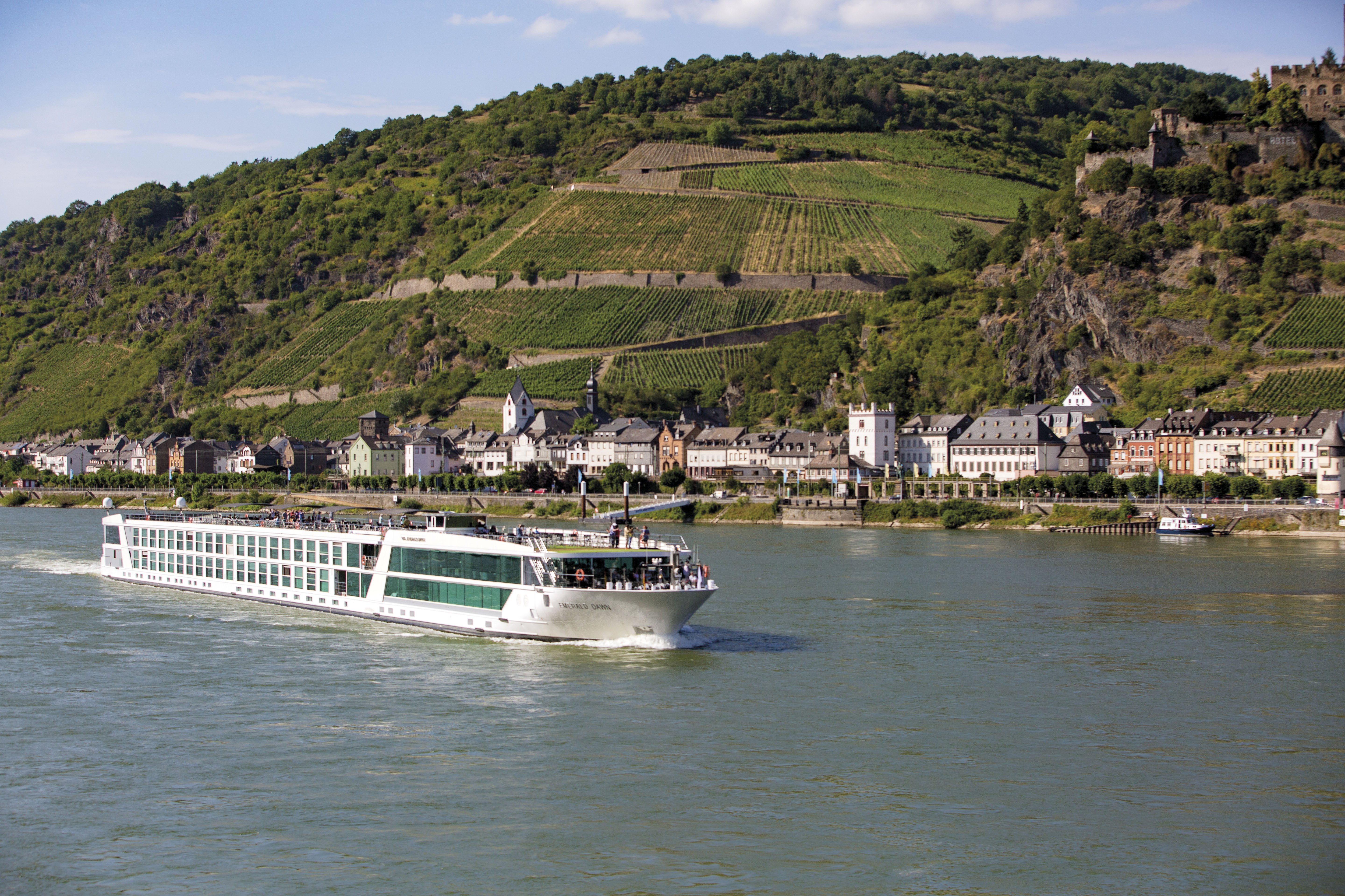 Jewels of the Rhine - Emerald