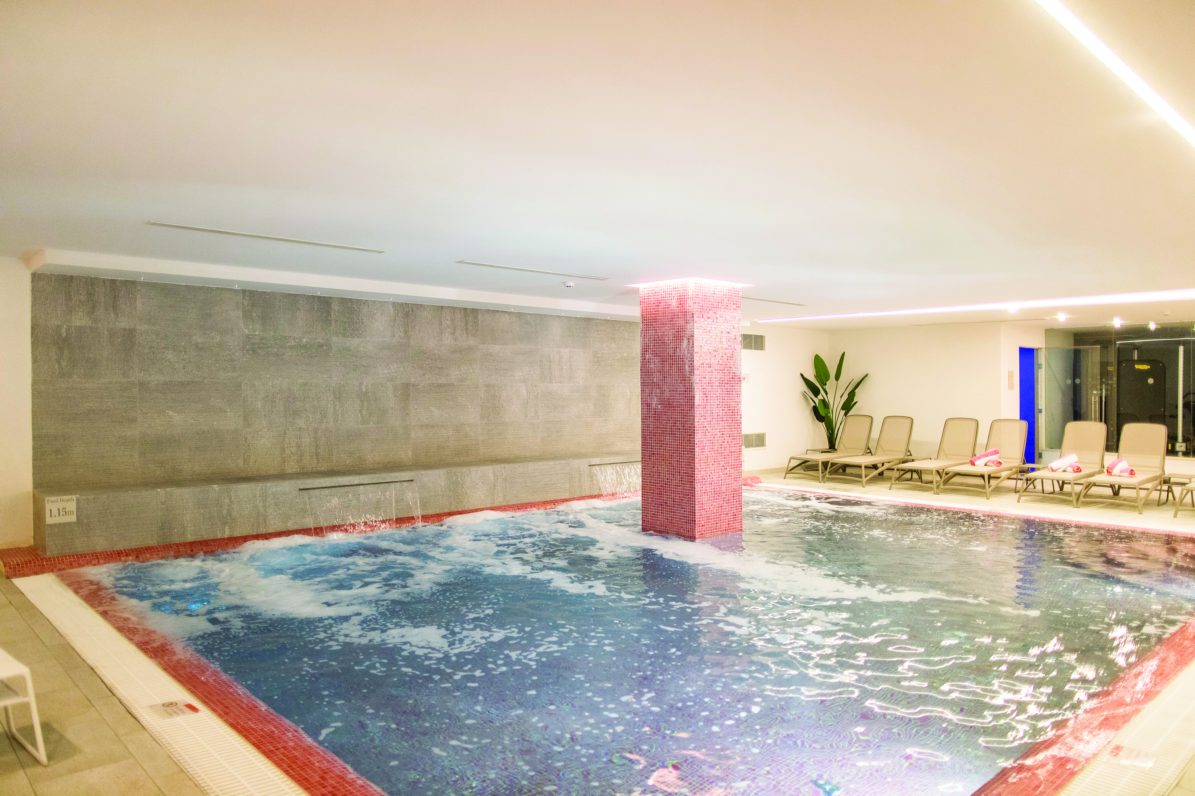Seaview Hotel