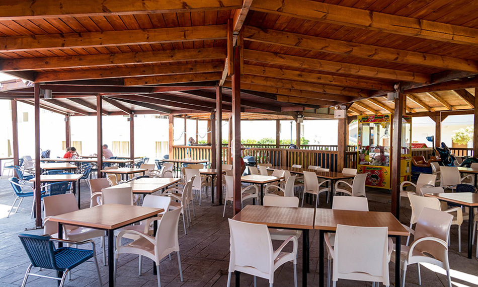 Delfinia Resort Hotel