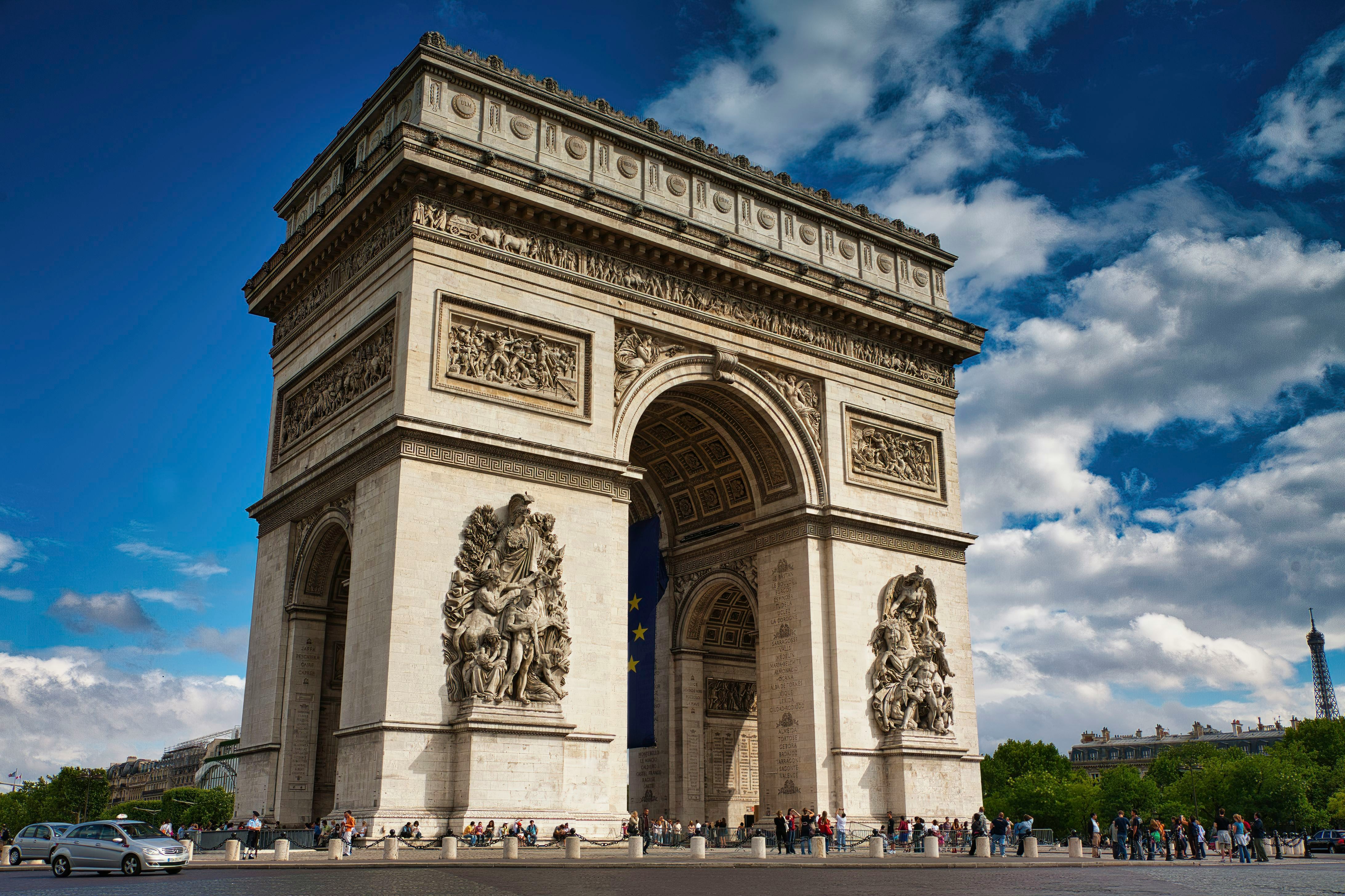Paris and Seine Discovery River Cruise