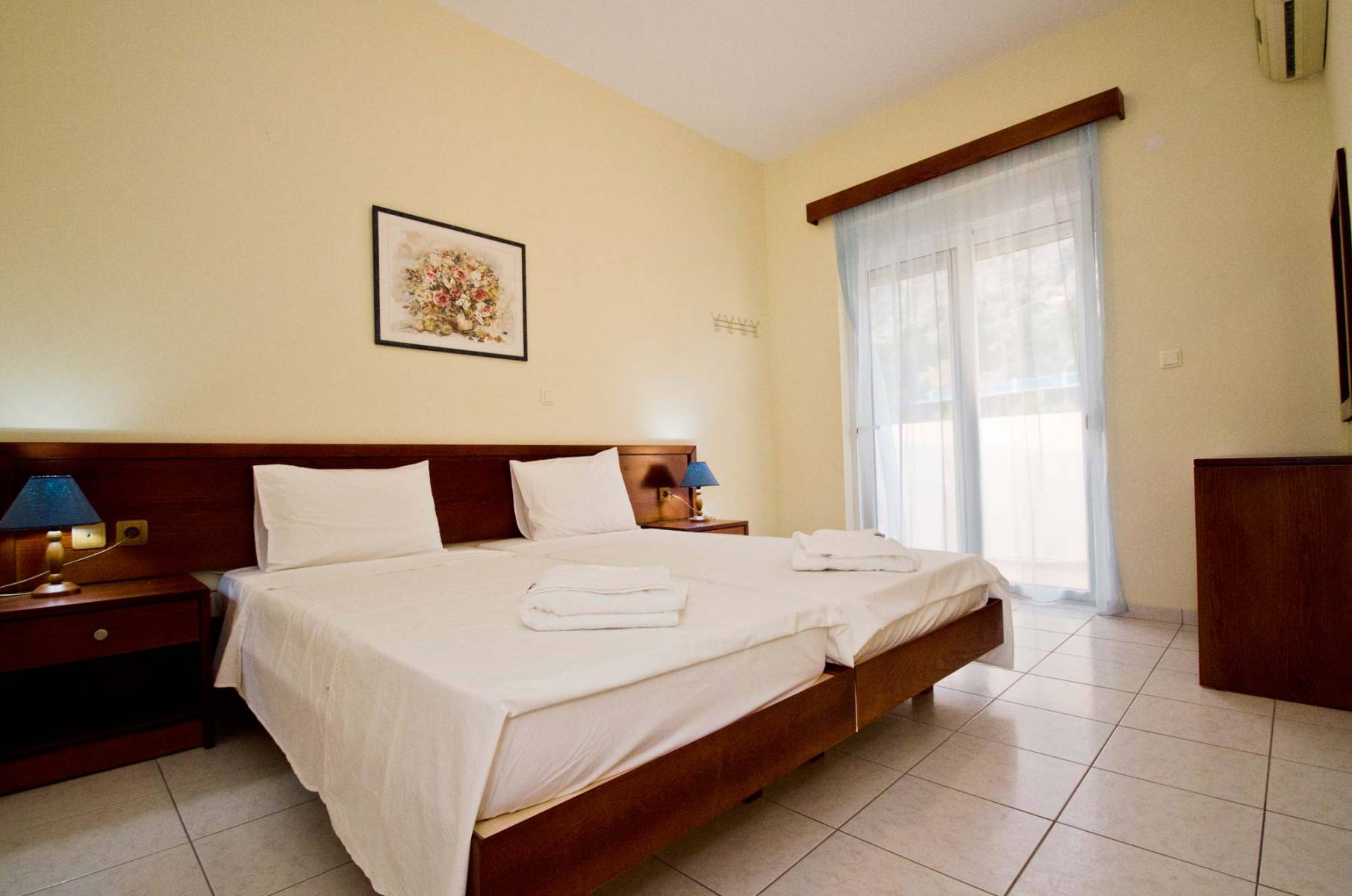 Stella Aparthotel