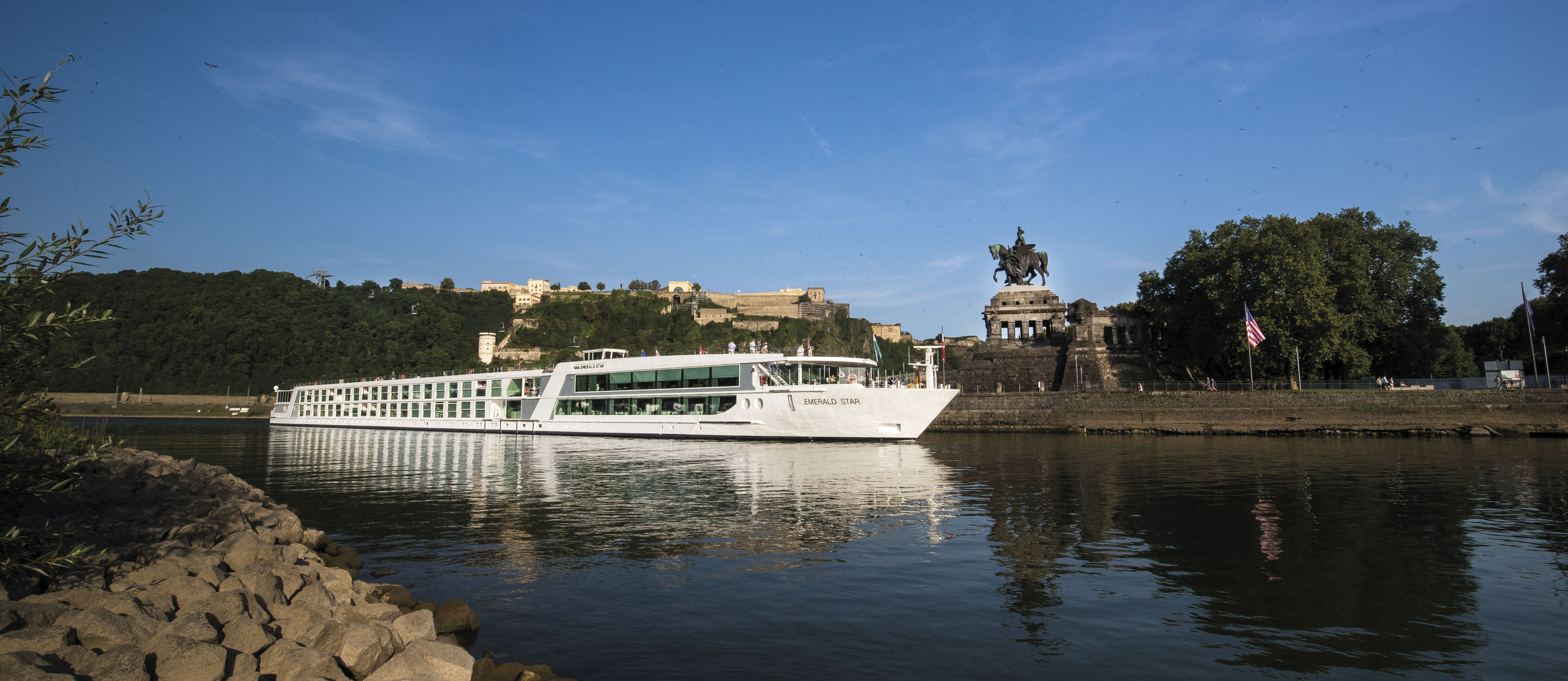 Jewels of the Rhine - Emerald